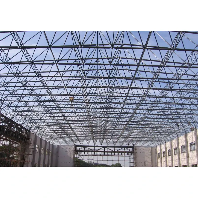 Structure de cadre spatial en acier de grande portée