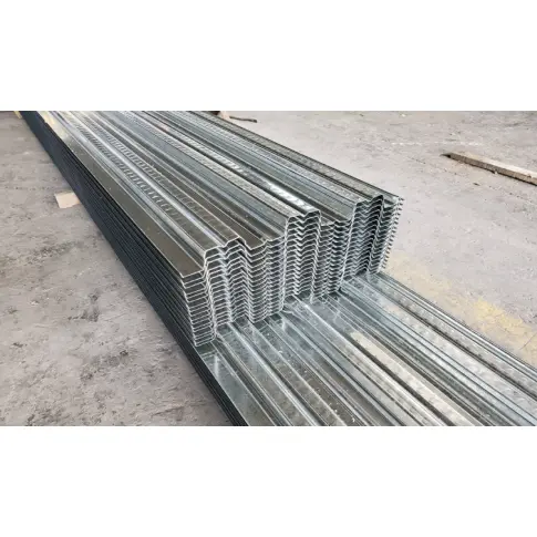 Panneaux de terrasse en acier ouverts pour sols